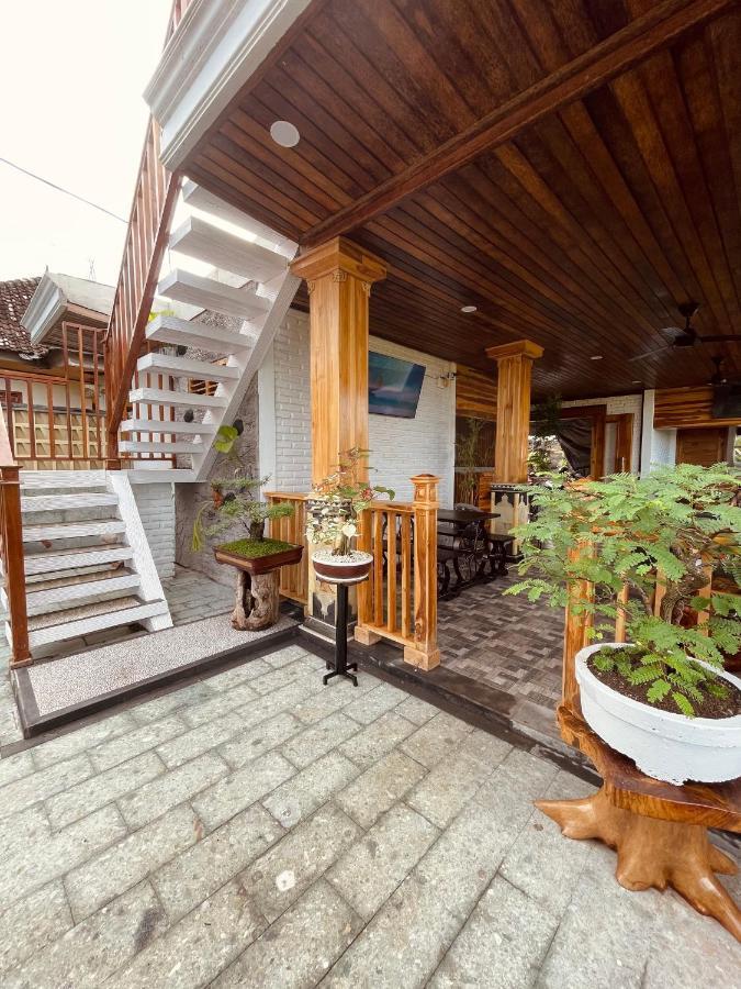 Surfers Villa Medewi Jembrana Exterior foto